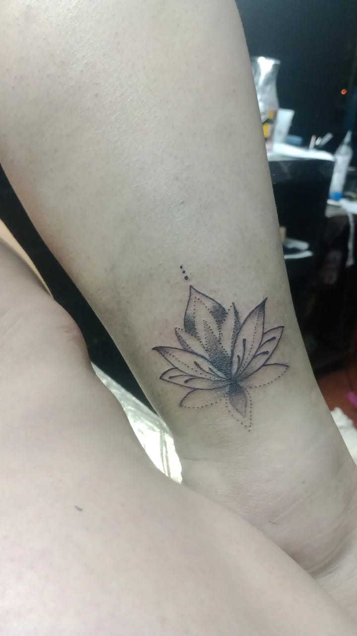 Tattoo botânico delicada 5 Tattoo botânico delicada 5